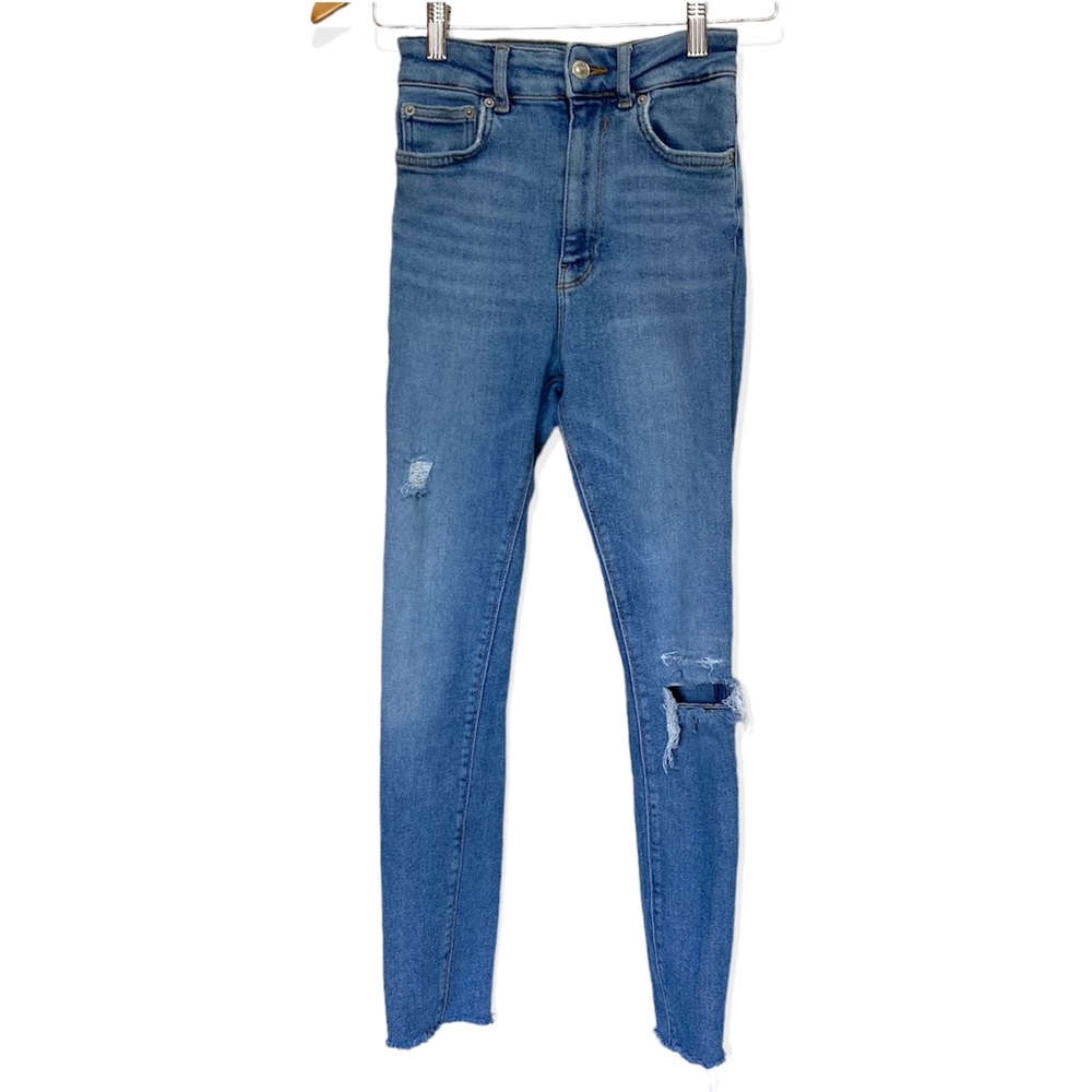 Zara high waisted light wash skinny jeans